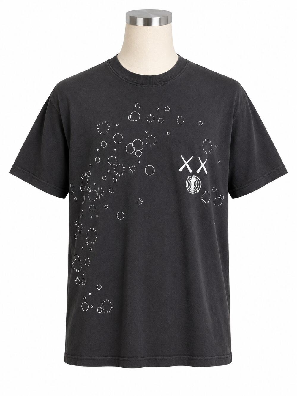 KAWS Black Unisex Celestial XX Graphic Streetwear Art Tee - Size M - Y2K